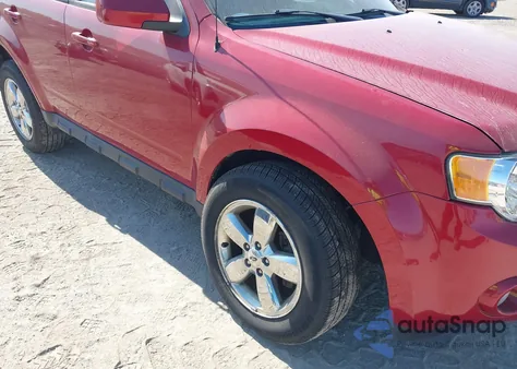 2011 Ford Escape Limited z USA, uszkodzony, nr VIN 1FMCU0E73BKC36751